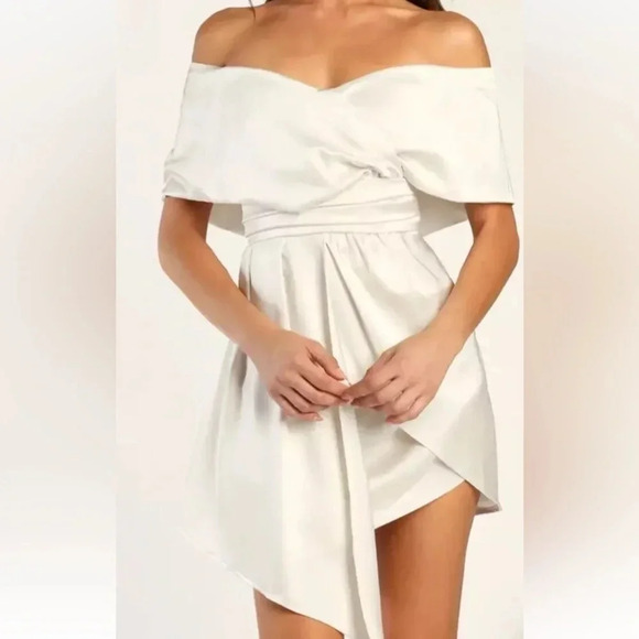 LULUS Always Celebrating Ivory Satin
Off the Shoulder Mini Dress Size S prom - Picture 1 of 8